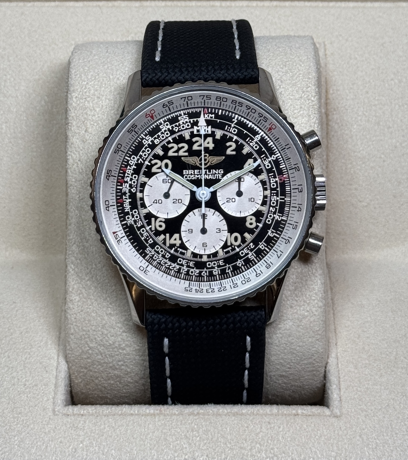 Breitling Navitimer 24hrs